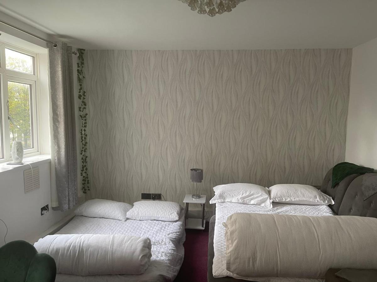 Room With Shared Kitchen Λονδίνο Εξωτερικό φωτογραφία